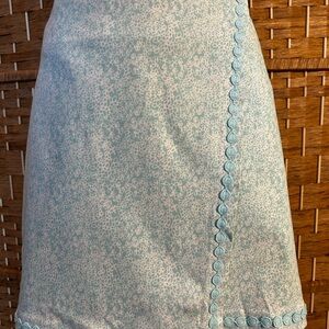 Crown & Ivy Blue Floral Skort Preppy Eyelet Trim Size 8 Coastal